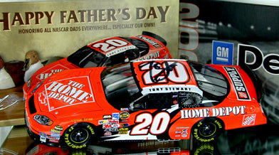 Tony Stewart #20 Home Depot/Father's Day 2004 Monte Carlo Nascar Diecast